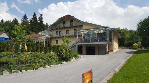 Apartment Bernd - Schöne Ferienwohnung am Rande von Ligist - Housity