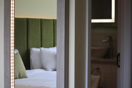 Hellidon Lakes Hotel - Housity