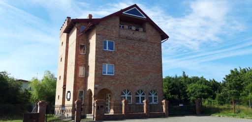 Amber House - Housity