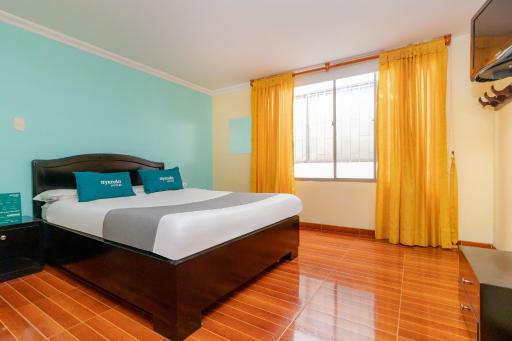 Hotel Ayenda Normandy - Housity
