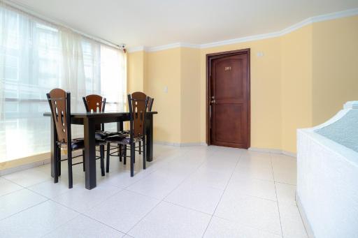 Hotel Ayenda Normandy - Housity