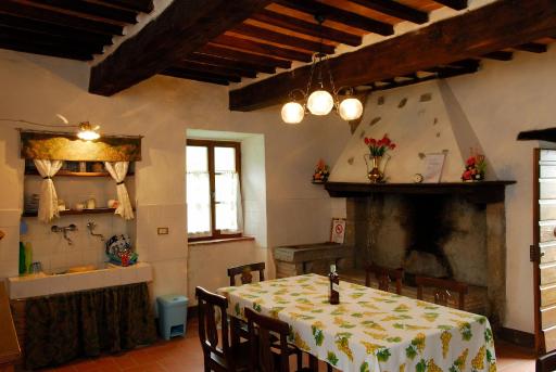 A stay surrounded by greenery - Agriturismo La Piaggia -app 3 guests - Housity