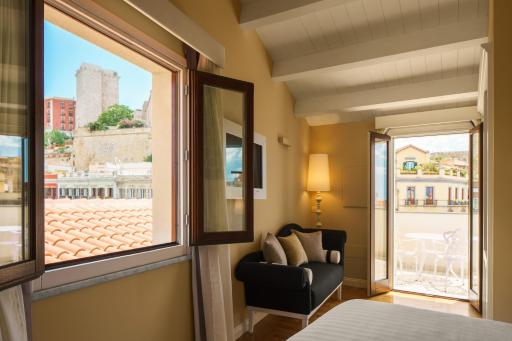 Boutique Hotel Carlo Felice - Housity