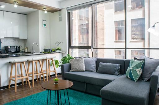 Sky Suites - Amazing Location - Housity