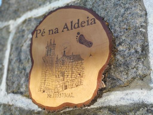 Pé na Aldeia - Housity