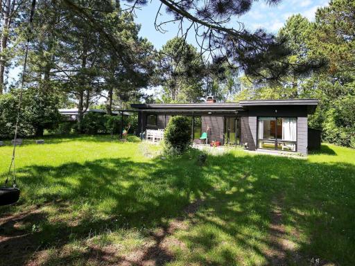 5 person holiday home in Vejby - Housity