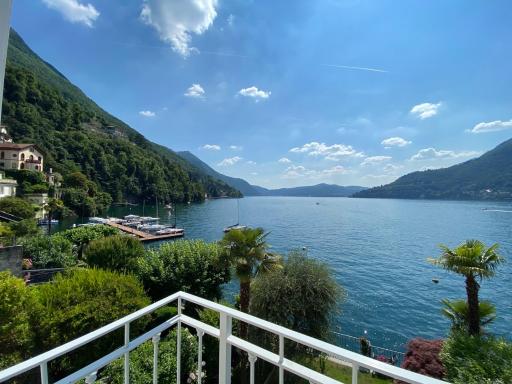 Flat Via De Benzi in Torno – Lake Como - Housity