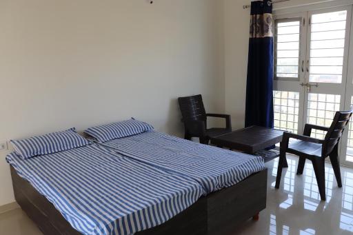 Nature's Lap Homestay - Housity