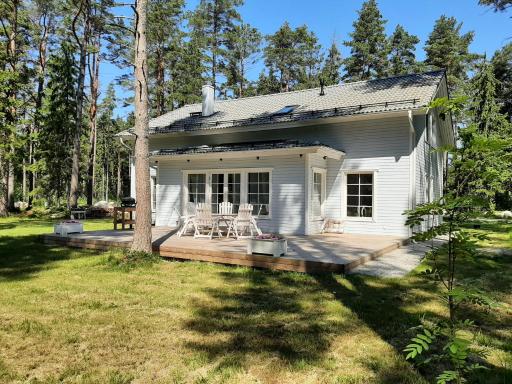 Villa de la Mer holiday home - Housity