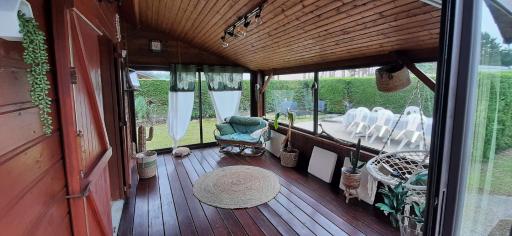 CHALET BORD DE MER - Housity