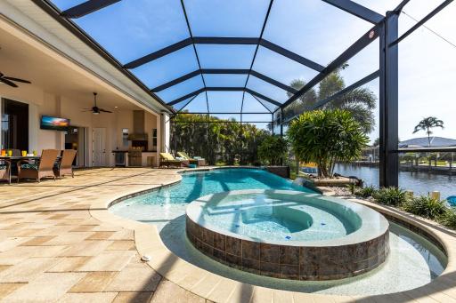 Cape Coral Oasis - Roelens Vacations - Housity