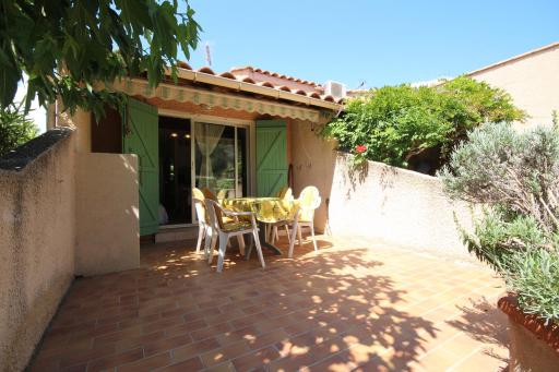 Maison de vacances, MAS DE LA PLAGE, clim, terrasse Sud dégagée 4 couchages, 200m de la mer, PORTIRAGNES PLAGE LRMP67 - Housity