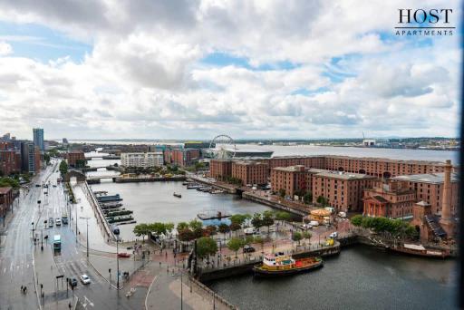 Waterfront Apartment Albert Dock Views - Housity
