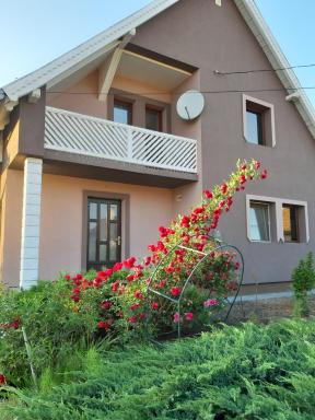 Becze Vanda kulcsosház - Housity