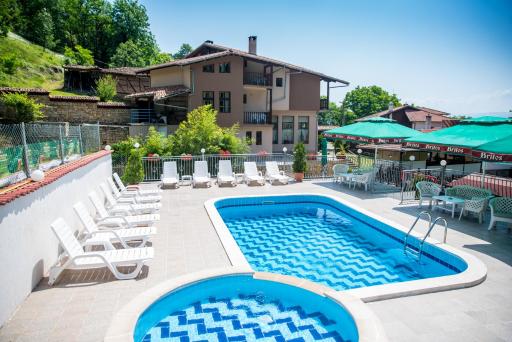 Семеен Хотел Свети Георги - Housity