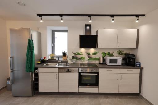 Modern und Neu, TOP Ausstattung mit Kaffeevollautomat, 2x Netflix-TV, Lüftungsanlage, Geschirrspüler - Housity