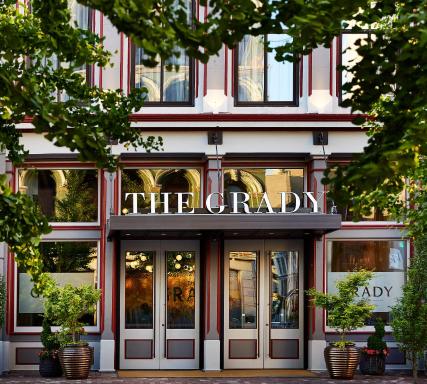 The Grady Hotel - Housity