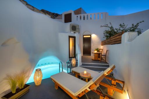 Aegean Mist Luxury Suites - Housity