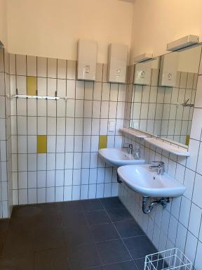 Grüne Wiek Wabenhausherberge Beckerwitz - Housity