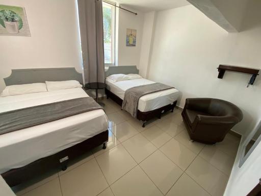 Micro Hotel Rio de Piedras - Housity