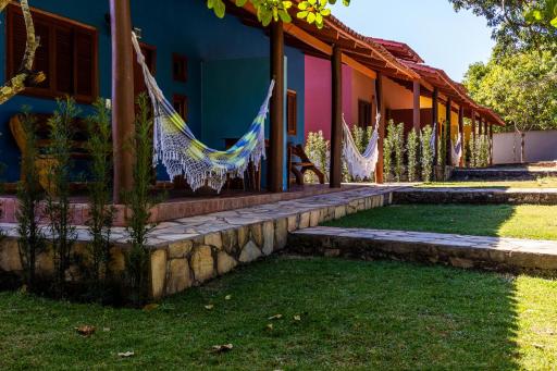 Cores do Cerrado - chalés e suítes - Housity