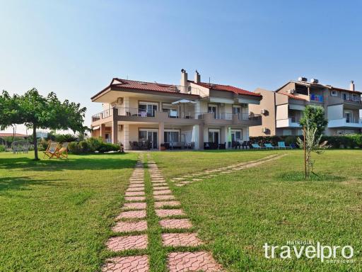 Villa Iris by RentalsPro Services - Agios Mamas Beach - Housity