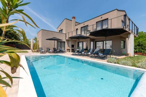 Villa Perlin - Housity