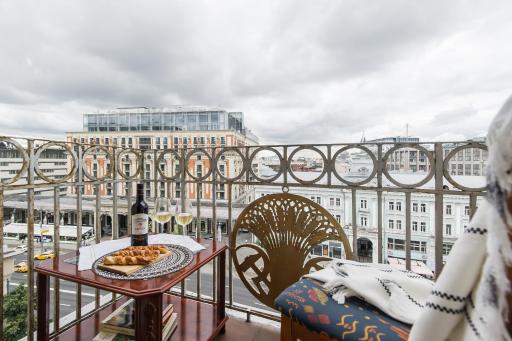 GMApartments Kremlin view stylish and spacious flat - Housity