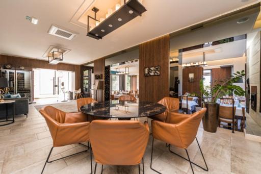 Rooms & Restaurant Matanovi Dvori - Housity