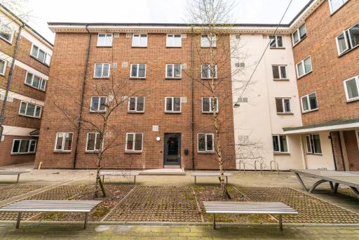 Modern and Trendy Studios at Sherbourne Student Village in Coventry - Housity
