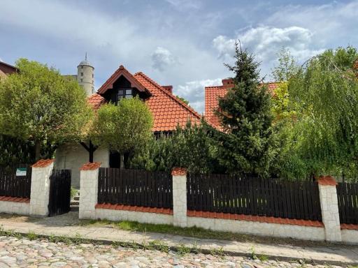 Dom ZAMKOWA 1 - Housity
