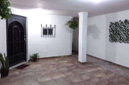 CASA SAUGAM ZONA NORTE - Housity