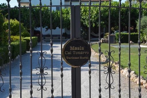 Masia Cal Tonarro - Housity