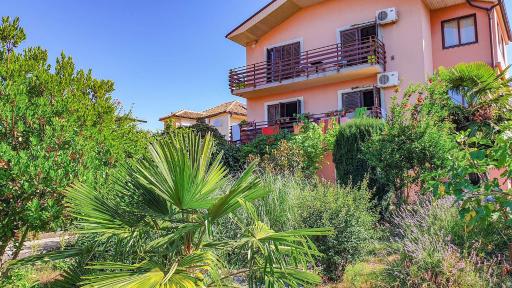 Apartments Marinici Rijeka - with Private Parking - Housity