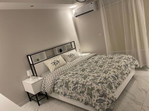 White apartment - Housity