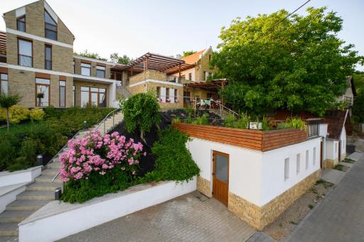 Edelin Cottage - Housity