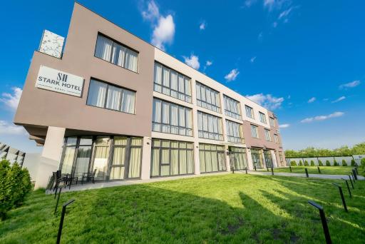 STARK HOTEL - Housity