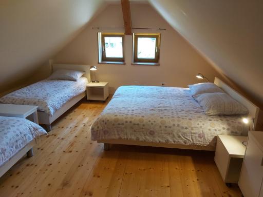 Počitniška hiša Pri Kuštrču - Housity