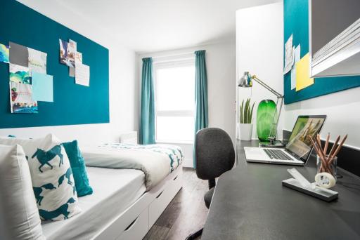 Yugo Canal Point - Housity