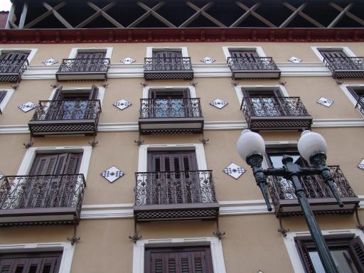 Apartamentos Zaragoza Coso - Housity