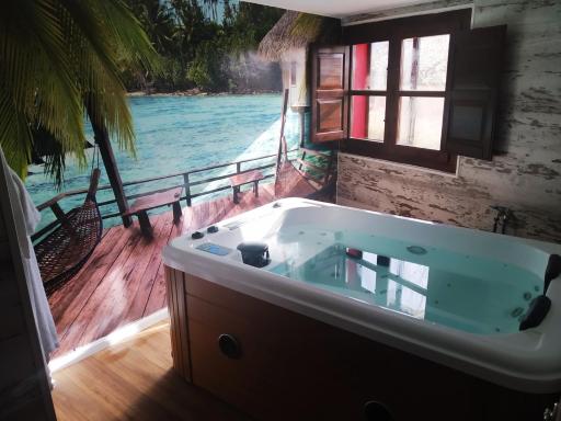 Hotel Boutique Real Posada De Liena con jacuzzi en 