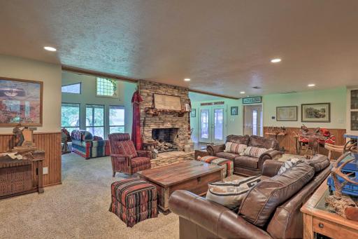 Granbury Lakefront Escape with Boat Dock and Slip! - Housity