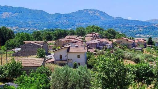 Tana di Zia Nature, Yourself, Love - Housity