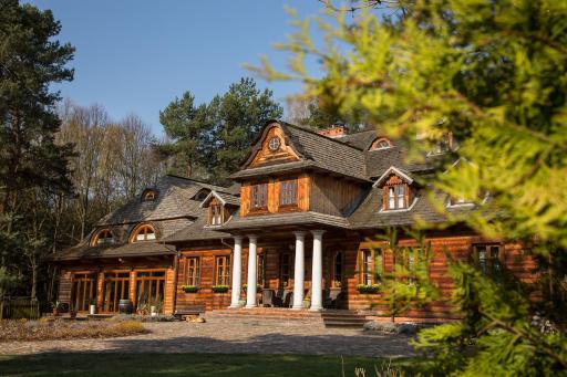 Dwór Zaścianek - Housity