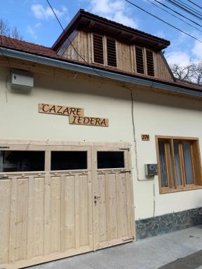 Cazare Iedera - Housity