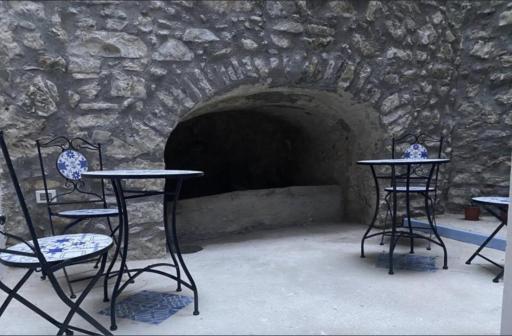 Patio1861 - A Sicilian deluxe apartment - Housity