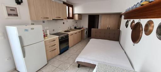 Mini Traditional House - Housity