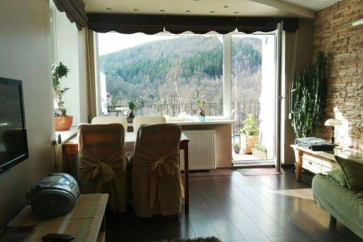 Apartament rodzinny 2 pokojowy. Widok na Snieżke. - Housity