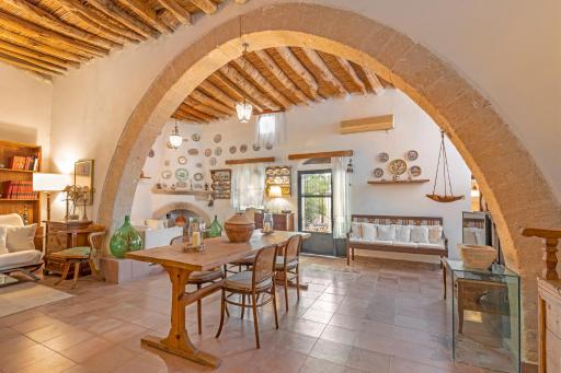 Hidden Gem of Afandou , Traditional House & Patio - Housity