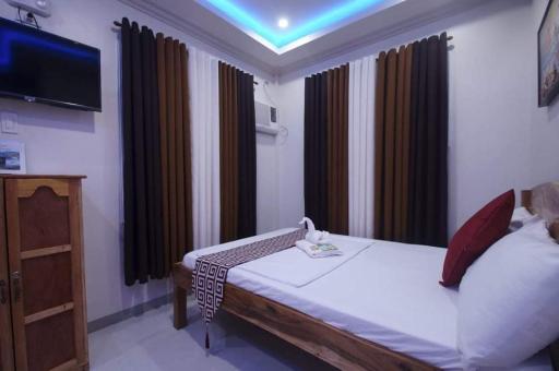 Sea Garden Suites - Housity